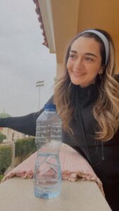 Malak Ahmed Zaher Instagram - Found the solution for all our spending problems 💰💰thank me later😎 @teldaapp #telda