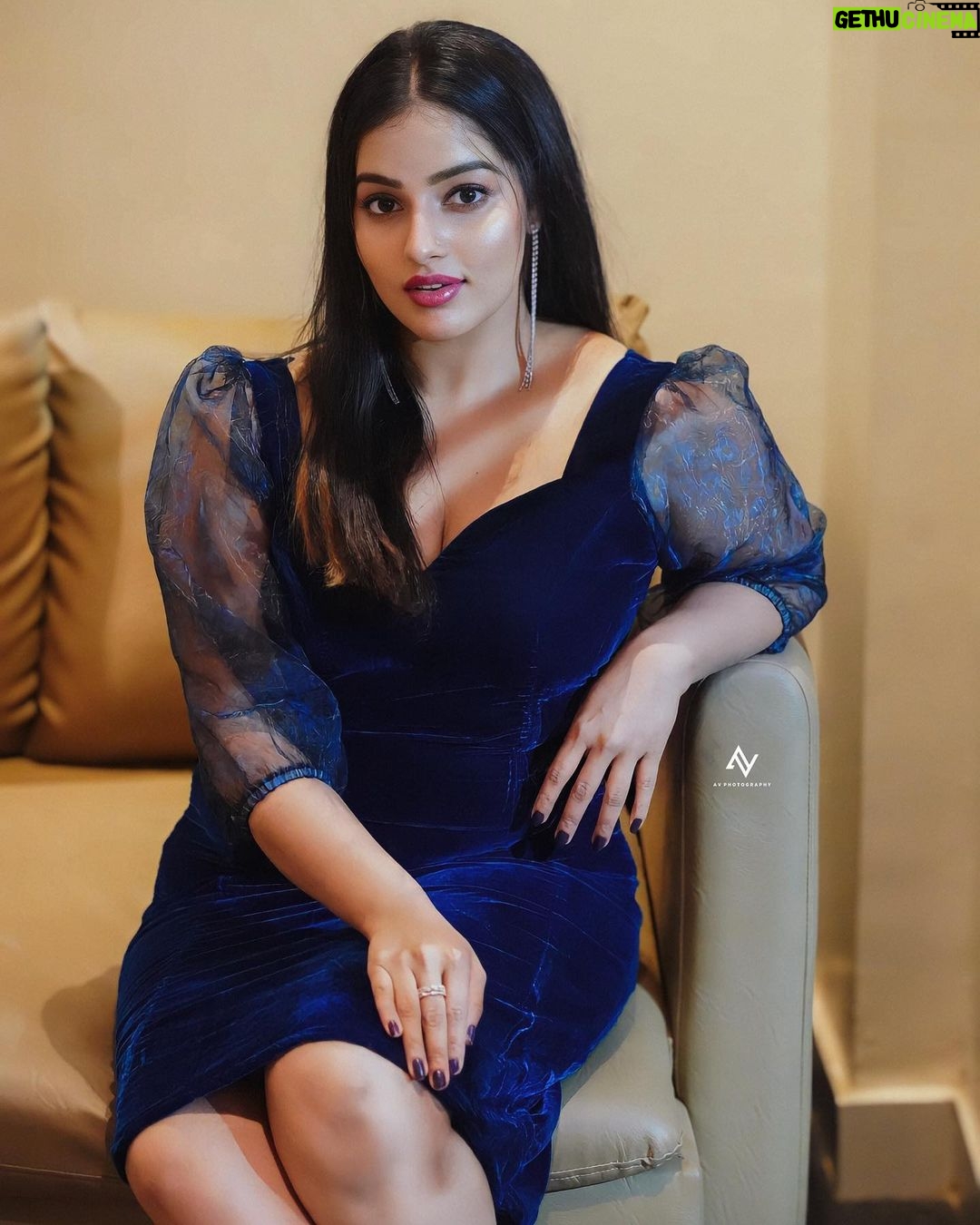 Malavika Menon Instagram - Flawed and fabulous 💕 Shot @av_photography_2255 Mua @wings_styling_centre