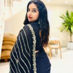 Malavika Menon Instagram - Good vibes only 😍🌈♥️ Alexaa play katchi sera 🎶☺️ Styling : mom @sreekala_24 Mua @_sapnas_makeover Shots @nima_chandran