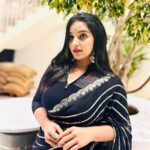 Malavika Menon Instagram - Good vibes only 😍🌈♥️ Alexaa play katchi sera 🎶☺️ Styling : mom @sreekala_24 Mua @_sapnas_makeover Shots @nima_chandran