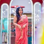 Malavika Menon Instagram - Wrapped in traditions draped in grace 💕✨❤️ Mua @_sapnas_makeover Shot @george_stanley_smith