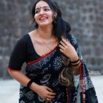 Malavika Menon Instagram - palakad yew beauty ❤️ Shot @baljithm Palakkad