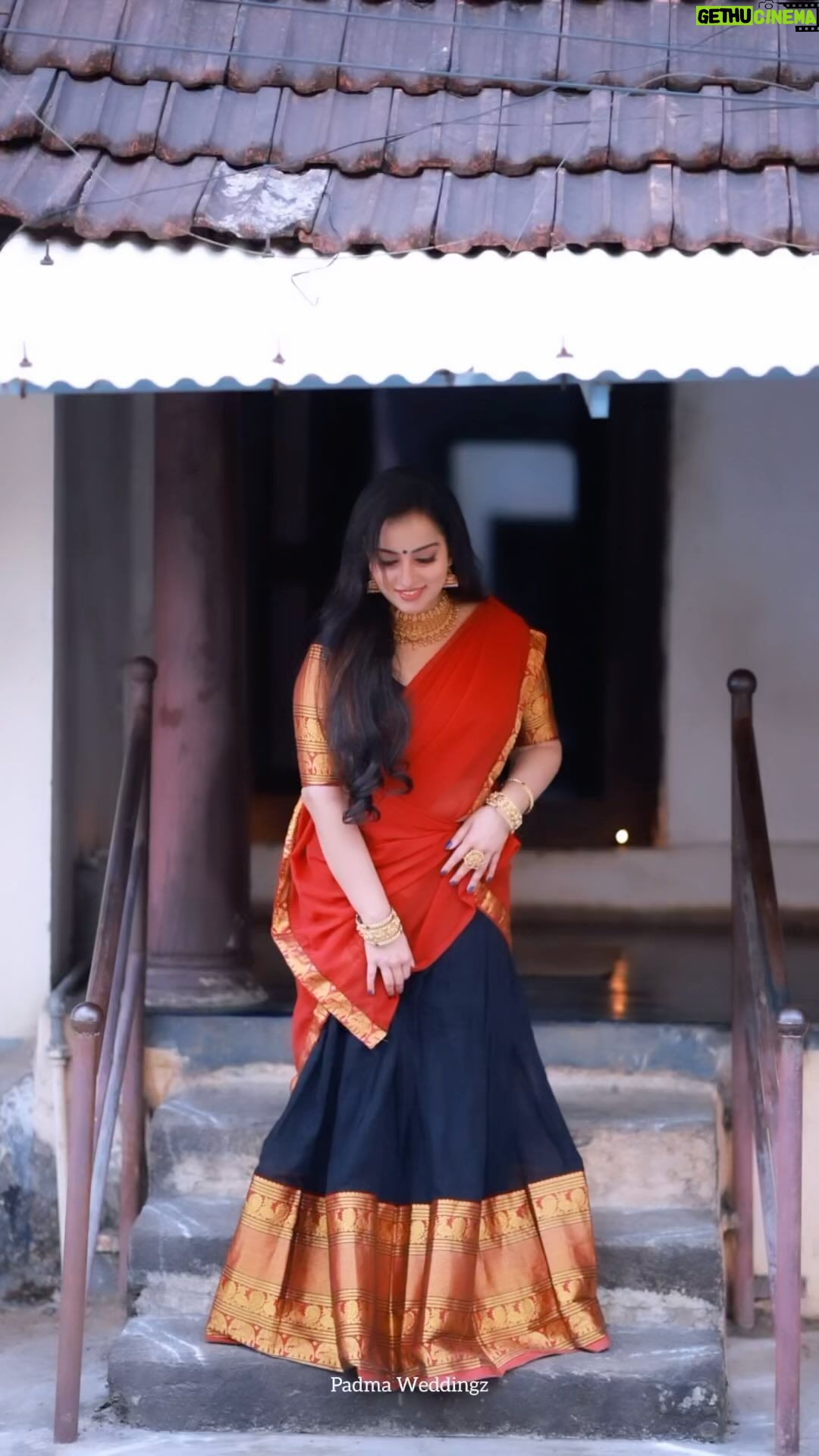 Malavika Menon Instagram - This song and ambiance 🥰😍❤️✨