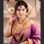 Malavika Menon Instagram - “For information on various Bridal Collections please connect with us on +919400729929.” Presenting light weight Kerala Style Bridal Jewellery. Radiant and light, Josco Jewellers’ bridal collection is a celebration of love and elegance. Let your beauty shine effortlessly on your special day. #bridaljewellery #joscojewellers #nagasjewellery #pathanamthitta #joscojewellerspathanamthitta