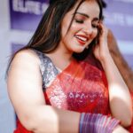 Malavika Menon Instagram - ♥️😌✨🌈 Mua @bridalmakeup_by_sreegeshvasan Shot @nikhilbalu10 Kollam