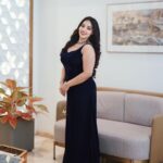 Malavika Menon Instagram – Grateful for where I am at ,excited for where I am going….☺️❤️🌈✨🎉dolled up for the inaugration of @wings_styling_centre 
Mua @bridal_makeover_hub 
Jwlry @alameen_fashion_jewels 
Shot @av_photography_2255 , @jijoy_radhay_vasavan
Wearing @blackgold_designingstudio