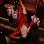 Malavika Menon Instagram - Merry Christmas loves 🥰🎄🎊💝🎁 🍷🎅 #christmas #2023 #newyear #ready #to #welcome #yew #2024 Shot @akhil.ak.lopz Wearing @yla_designs Mua @sreegeshvasan_makeupartist Kochi Marriott Hotel