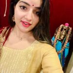 Malavika Menon Instagram - #dhanu 🙏🏻❤️ #special #occassion #gratitude #blessed #love #peace #lights #music Wearing @yla_designs