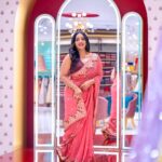 Malavika Menon Instagram - Wrapped in traditions draped in grace 💕✨❤️ Mua @_sapnas_makeover Shot @george_stanley_smith
