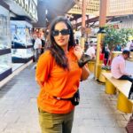 Malavika Menon Instagram - I followed my heart and it took me shopping 😋🧡🍊♥️✨hehe Dubai Gold Souk