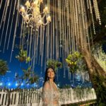 Malavika Mohanan Instagram - (Not my) wedding 💕 (Shoutout to the lovely @shehlaakhan for creating the most feminine, pretty, dainty silhouette which the 8 year old me would not have kept this calm about 🩷) @divyashetty_ @bharatlimba.hmu @aquamarine_jewellery