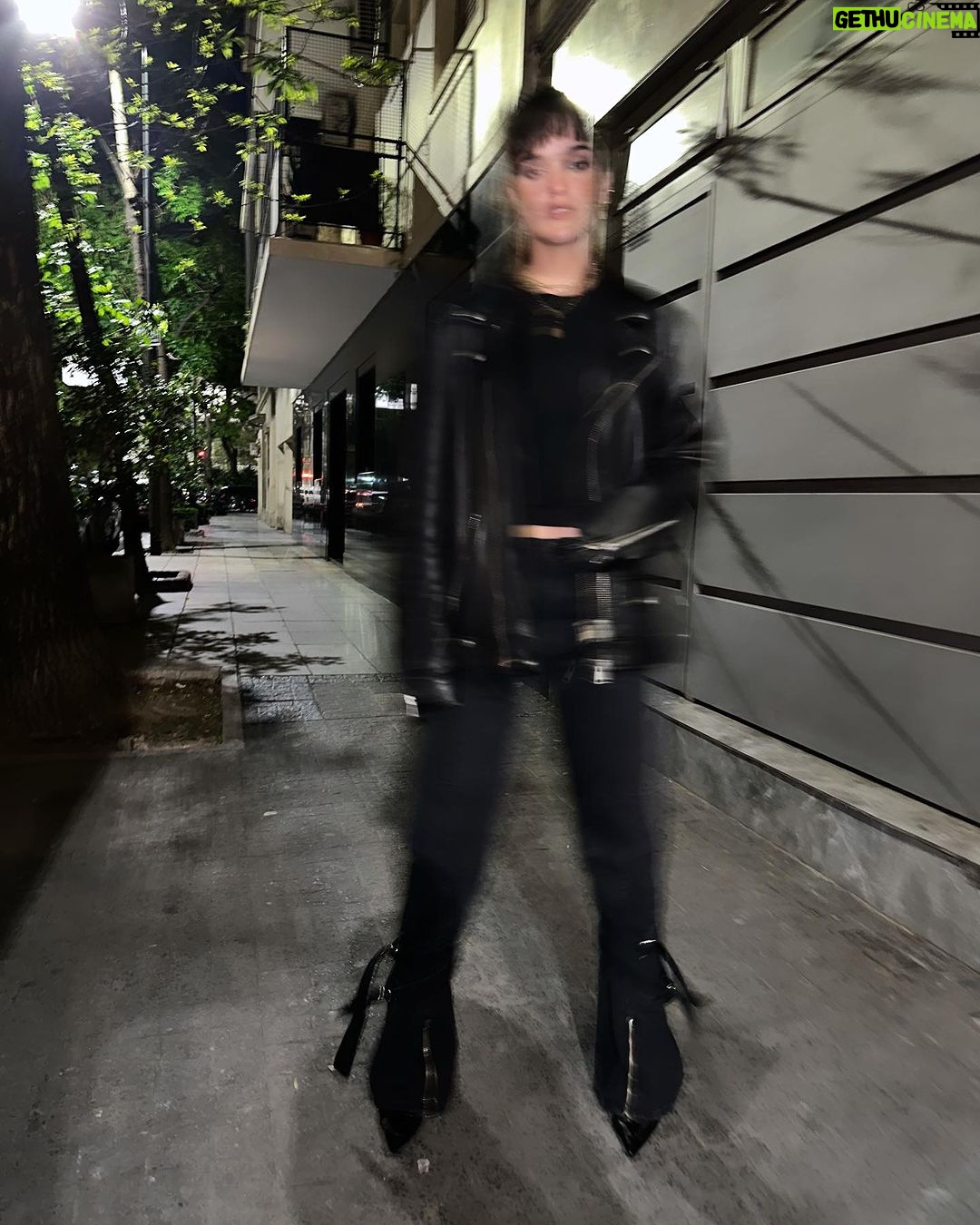Malena Ratner Instagram - @rickysarkany 🩶