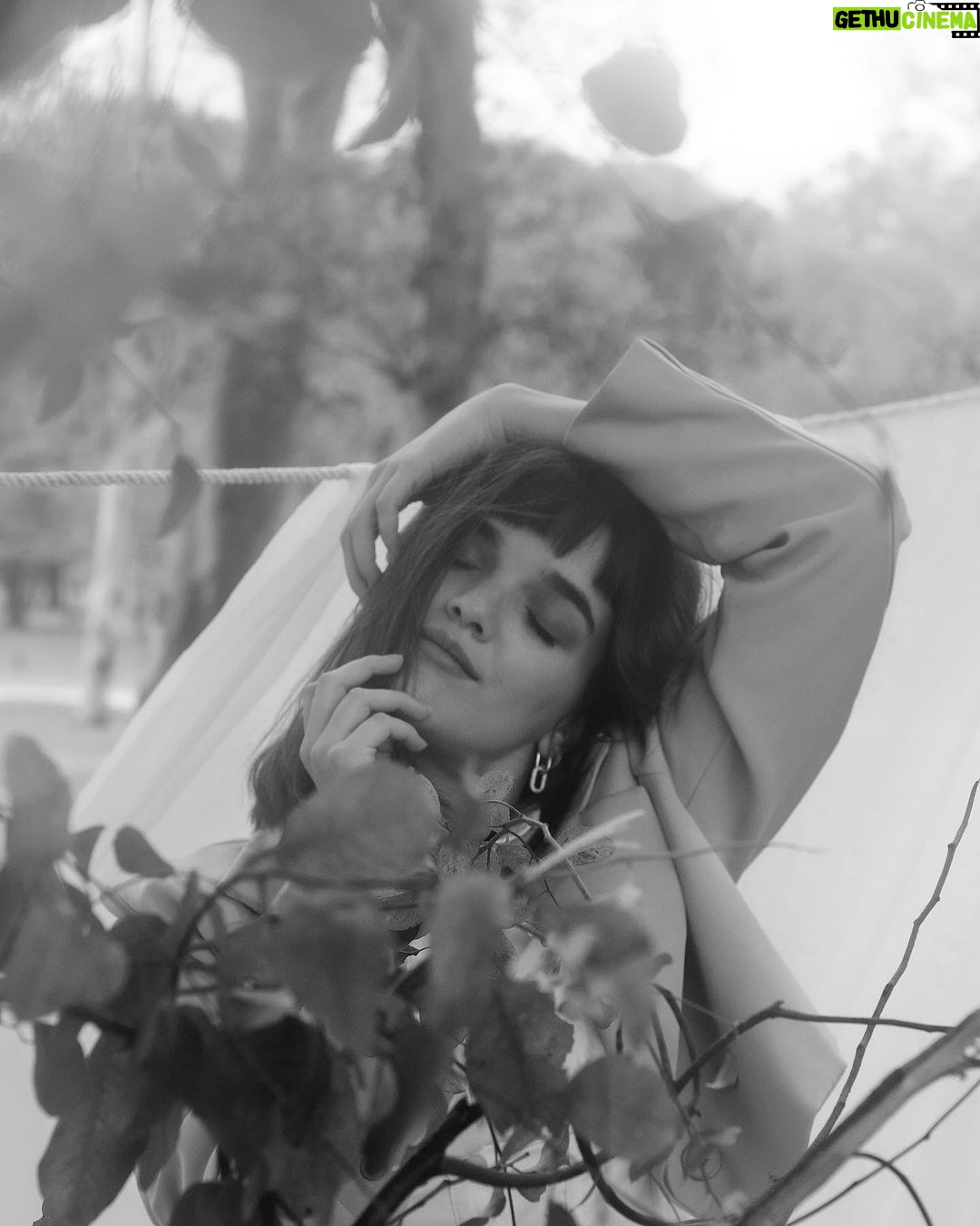 Malena Ratner Instagram - No estaba sonando esa canción, pero bien podría ser