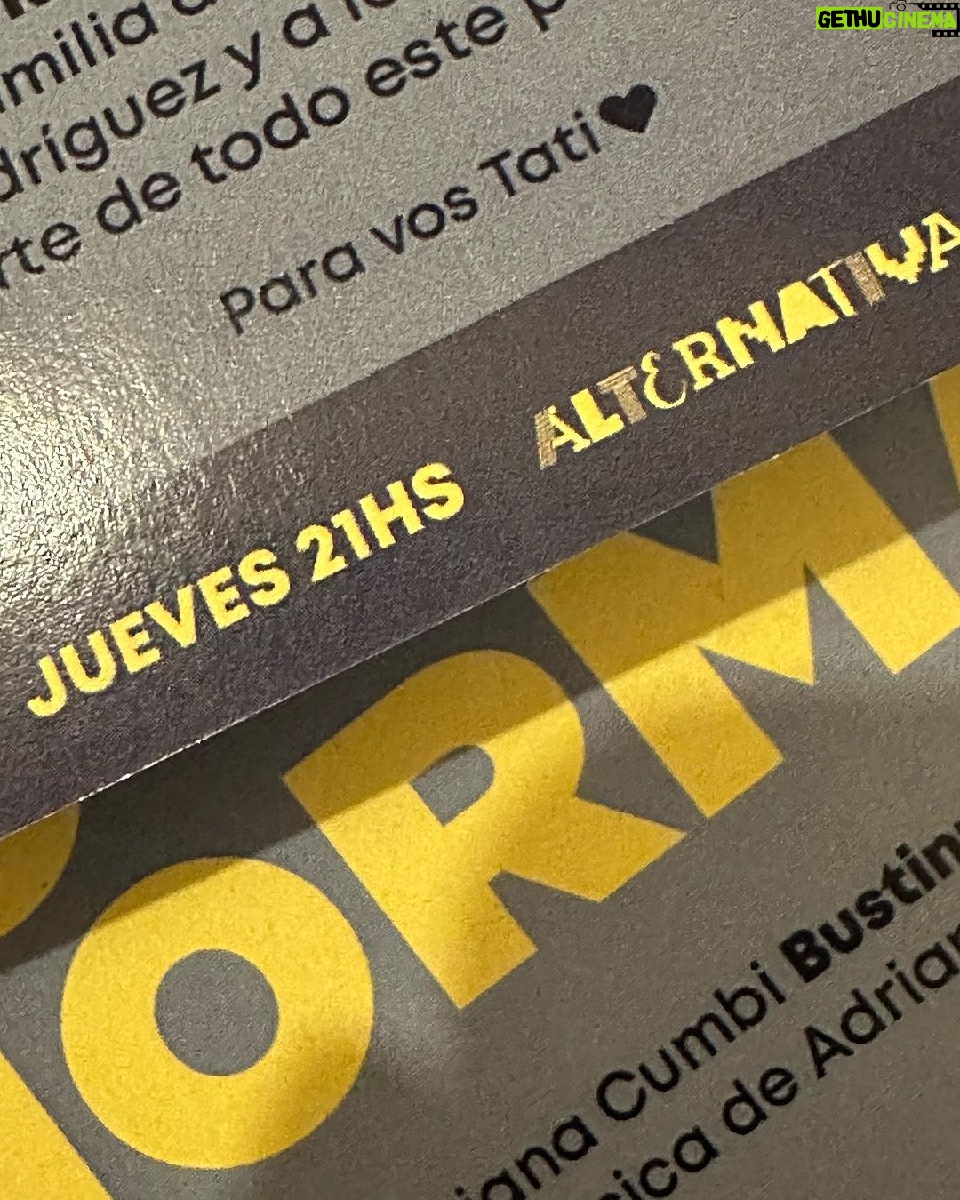 Malena Ratner Instagram - Julio? 1. Así como si nada, cantamos con FreeKs en el Movistar Arena, cosas que sólo logra @disneyplusla 2. Un finde increíble, que vivan las amichas 3. Estrenó @lonormalteatro y yo todavía no caigo 4. Más de FreeKs para que vayan a verlaaaah 5. Haciendo notitas con @marisolagostina saquen su entrada @lonormalteatro 6. Mis dos terremotos favoritos en el mundo entero 7. Este pibito la esta rompiendo toda, y lo verán este 3 de Agosto @elpurre 8. Para vos tati 9. Alto mes ✨