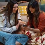 Malena Ratner Instagram - La 1. Es porque me emociona que @disneyplus cuente estas historias. 🌈🖤 Que lindo encontrar a un Coco en Disney, y más si lo actúa @turtupab 💗 Y después con qué dupla se quedan? #Freeks