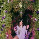 Malena Ratner Instagram - #Ad Nuevo trago favorito desbloqueado// Llegó Royale, el nuevo sabor de Tanqueray de berries francesas. Ayer en el Palacio Paz en una noche violeta, me enamoré del mejor gin & tonics. @tanqueraygin #TanquerayRoyale 🍇💜🔮😈