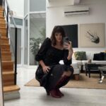 Malena Ratner Instagram – Me despido de Agosto con @paratirevista y looks de @valentina.karnoubi 🥀 

@agenciapura @agustina.ciaglia 🤍