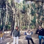 Malena Ratner Instagram - Miramos el mundo una sola vez, en la infancia. El resto es memoria. Louise Glück