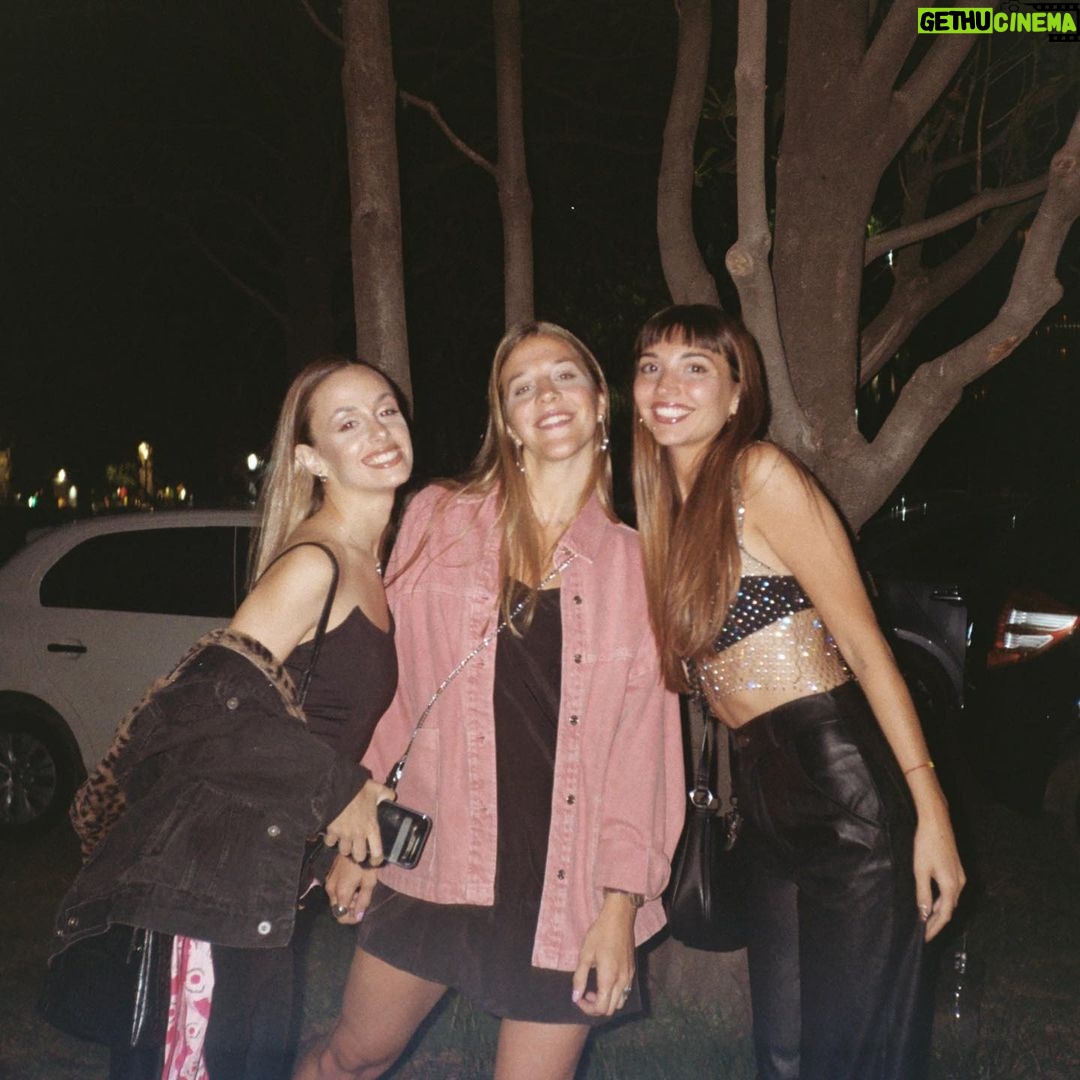 Malena Ratner Instagram - Chucherรญas๐๐ซ๐๐๐
๐ Escandalo de Fin de Aรฑo