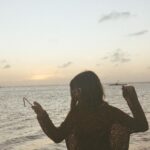 Malena Ratner Instagram - De postales saladas que tardan en llegar