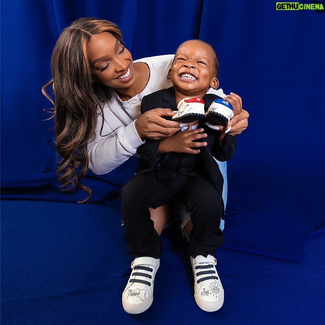 Malika Instagram - It’s Giveaway Time! 5 lucky winners will each receive a 'pediped® by Malika' goodie package containing the following: -1 pair of their choice from our latest Collection: pediped® by Malika -1 deck of positive affirmation cards from @TheCoolKidsCollective_ -1 'pediped® by Malika' fidget spinner ENTER YOUR EMAIL At this link https://bit.ly/42WYQKx Contest ends April 14, 2023. Winners will be notified on April 17, 2023 via email and social media. No Purchase Necessary to enter.