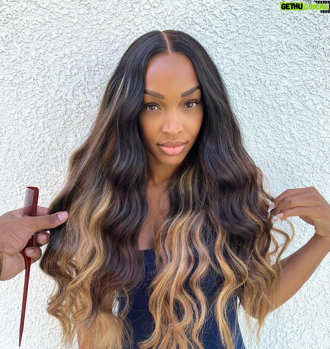 Malika Instagram - Your power is your heart. Don’t let anyone make you think otherwise.