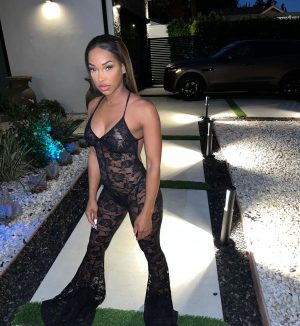 Malika Instagram - Don’t date me if you jealous, I come with fans.