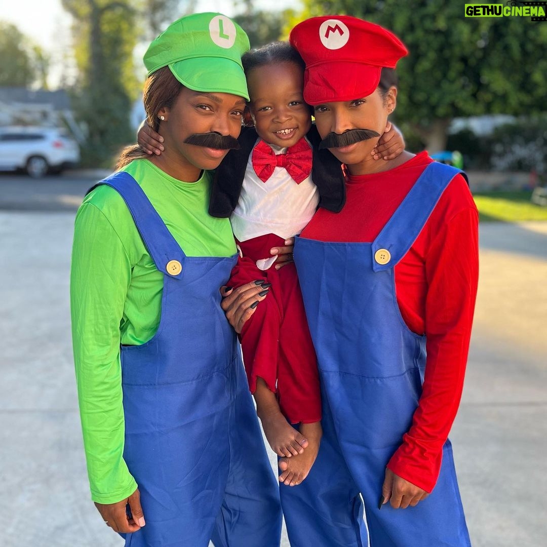 Malika Instagram - Toddler-ween, they win every-time.