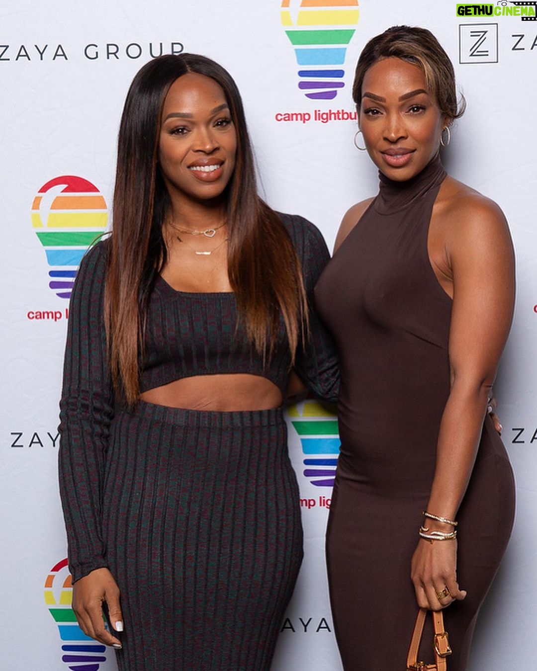 Malika Instagram - I support @camplightbulb Camp Lightbulb is an effective antidote by creating a safe space where youth can build confidence and community. #lgbtq 🌈