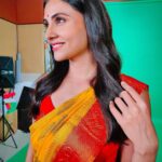 Malti Chahar Instagram - Rituals 🙏🏼🌟 #yellove #yellow #win Make up by @rimac_the_mua 😘 Watching The Match!