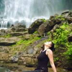 Malti Chahar Instagram – If you fall, fall like a waterfall ❤️
#fall #beautifull #waterfall  #naturelovers 
P.C.- @arviyadav07 Kataldhar Waterfall