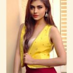 Malti Chahar Instagram - Yellow moods 🌼 #happysaturday