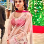 Malti Chahar Instagram - Now that’s called high-lighted nose😜 Merry Christmas once again