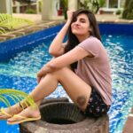 Malti Chahar Instagram - Feeling Blessed and Grateful 😇🙏 And those are injury marks from action sequences of Hush..🙂🙃 Pic credit- @thesanakhan 😘 #blessed #grateful #colorful #hush Shivpuri M.P.