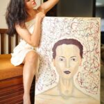 Malti Chahar Instagram - Oh this confused girl! 💁‍♀️ This painting is made with nail paints 💅 work in progress! #nailpolish #painting #nailpaint