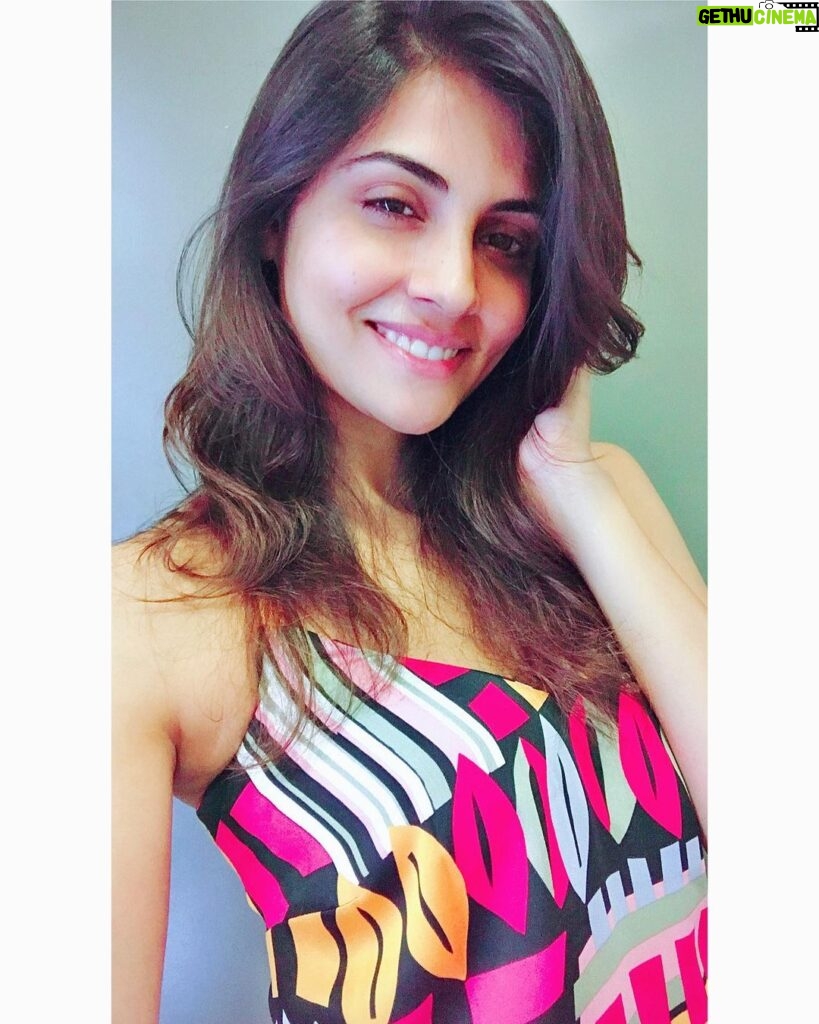 Malti Chahar Instagram - You are just a smile away🌺