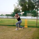Malti Chahar Instagram - 🤣🤣🤣 We miss IPL😔 💛 #ipl #csk Goenka Chahar Cricket Academy