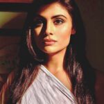 Malti Chahar Instagram - I am just a painting💁🏻‍♀️ Who desires to live in your imagination❤️