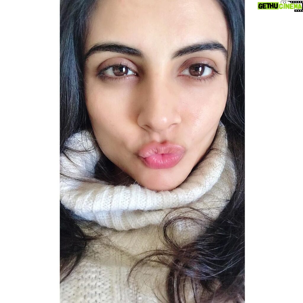 Malti Chahar Instagram - Winter kissed 💋 #winter #love