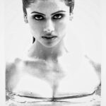 Malti Chahar Instagram - That drenched shot 📸 #blackandwhite #photoshoot #missindia #times Mumbai City
