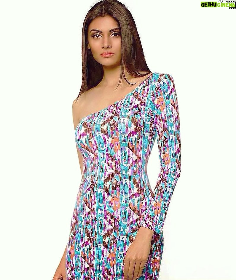 Malti Chahar Instagram - What’s missing!!!! 🤔