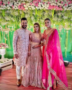 Malti Chahar Instagram - Congratulations Mittali and Shardul 💍. Wish you all the happiness and love ❤️. @mittaliparulkar_ @shardul_thakur #engaged Mumbai Cricket Association, BKC
