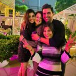 Malti Chahar Instagram - Family ❤️ And thank you everyone for lovely birthday wishes 🥰 #family #familytime
