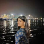 Malti Chahar Instagram – Palat pics (look back babe pics) 😜
#just #❤️ #happydiwali Mumbai, Maharashtra