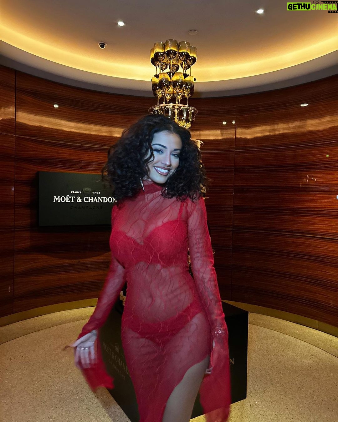 Malu Trevejo Instagram - Loca pero ninguna como ella