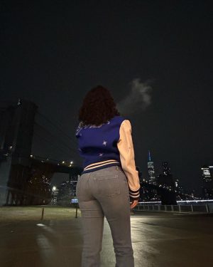 Malu Trevejo Instagram - She different