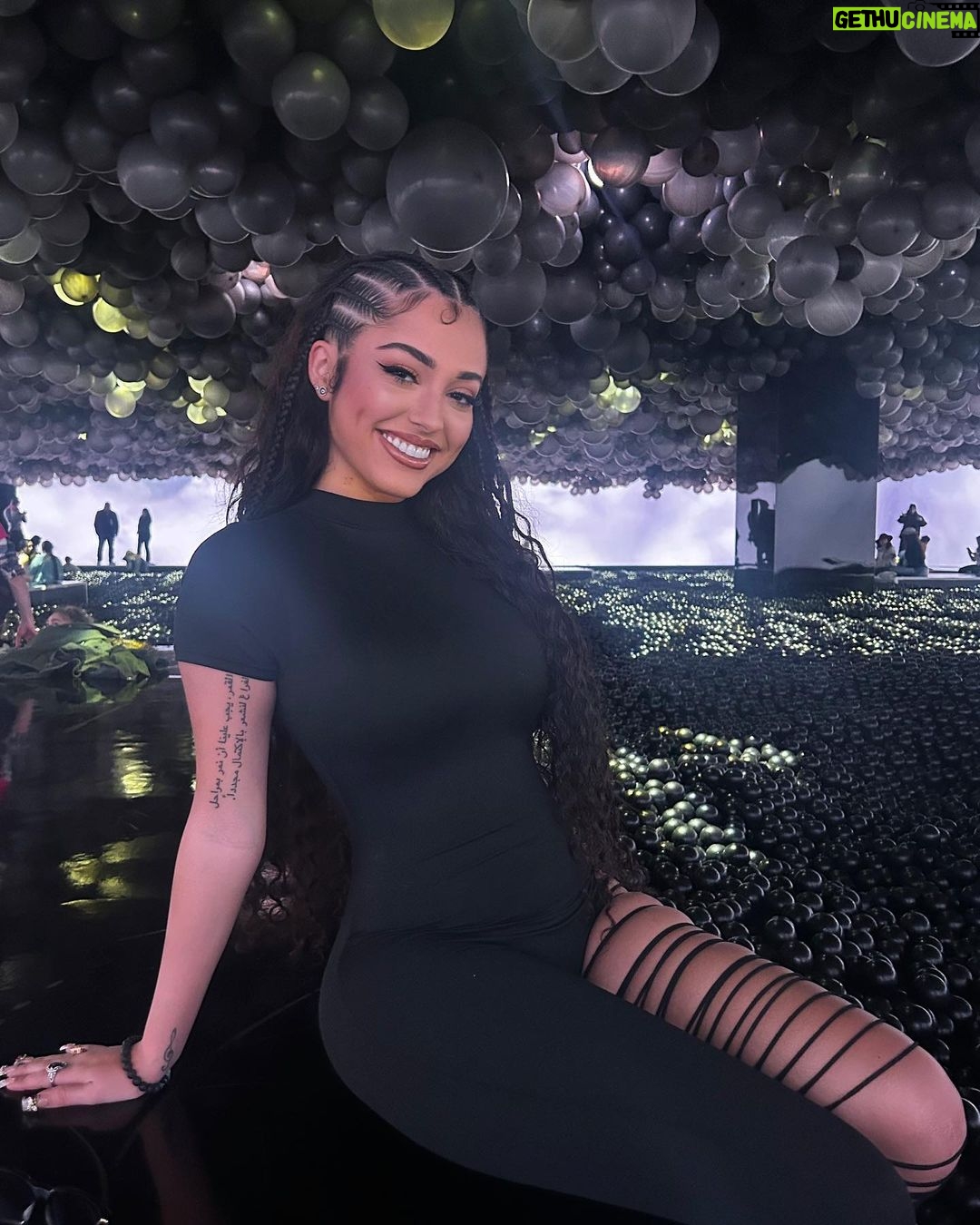 Malu Trevejo Instagram I ain’t like the bitches u bring around You