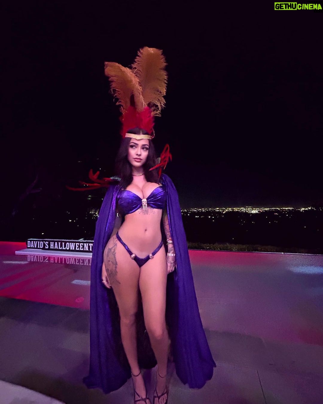 Malu Trevejo Instagram - From dusk till dawn ⚱️
