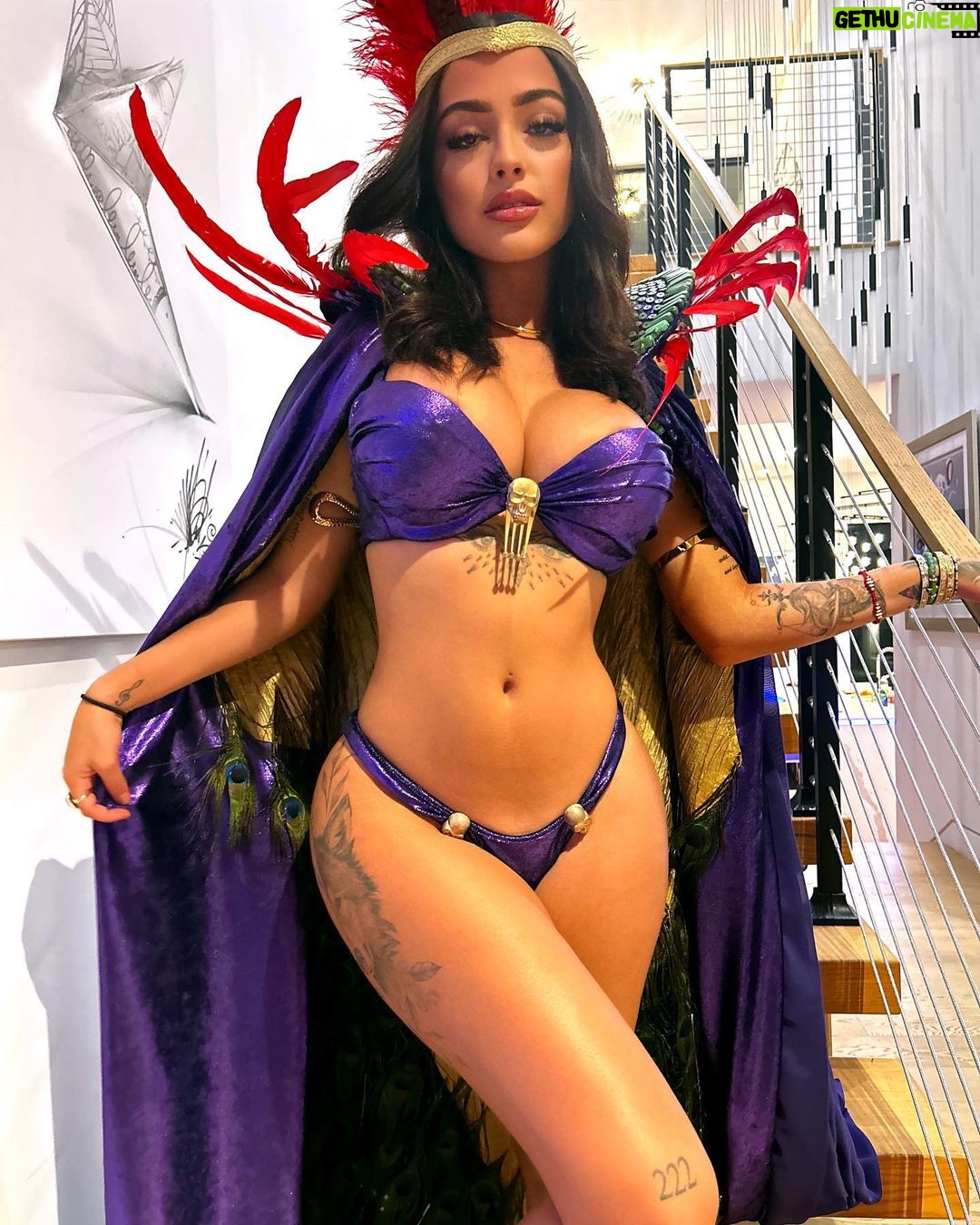 Malu Trevejo Instagram - From dusk till dawn ⚱️