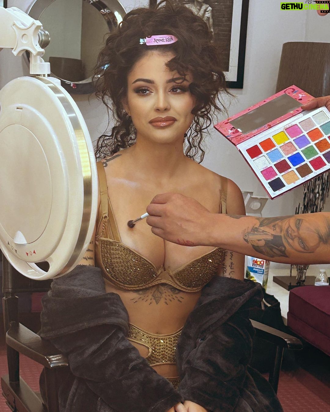 Malu Trevejo Instagram - Birthday girl Photoshoot loading … Los Angeles, California